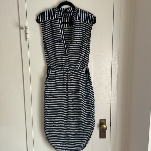 Banana Republic Striped Vee Patio Dress - Picture 3 of 4